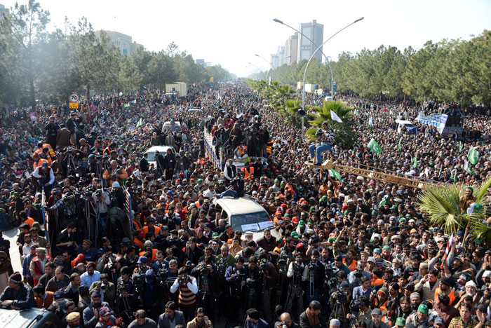 Islamabad long march